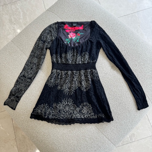 Desigual Black Lace Print Tunic Top – Size M - Picture 1 of 6
